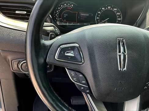 Used 2016 Lincoln MKC Select w/ Select Plus Package FWD image 20