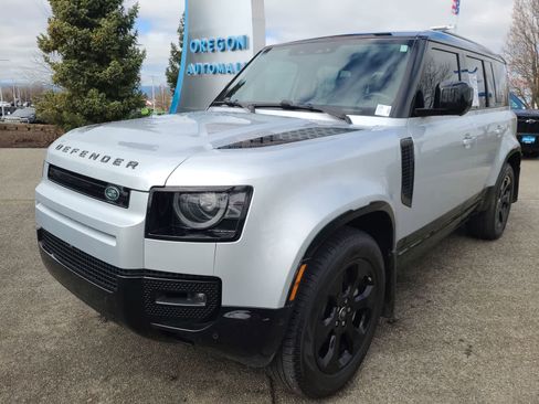 Used 2024 Land Rover Defender 110 X-Dynamic SE image 1