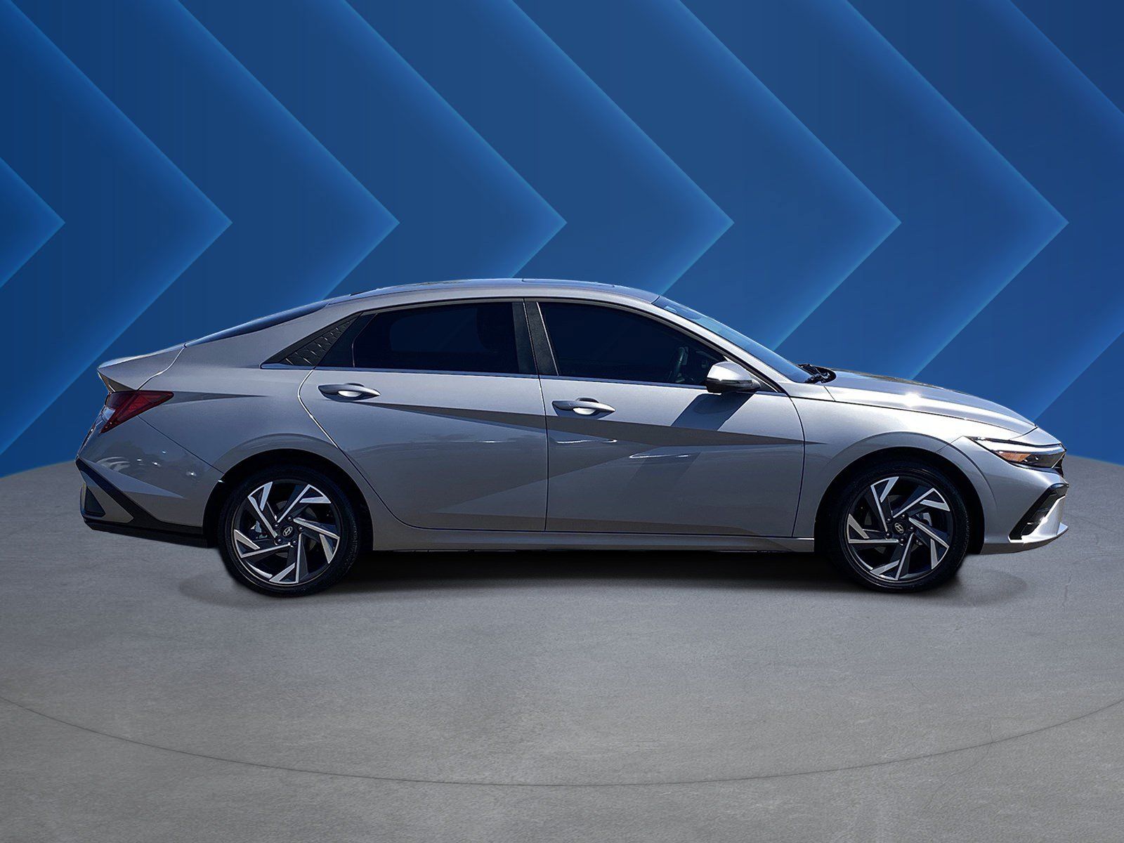 Certified 2026 Hyundai Elantra Limited FWD image 2