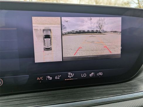 Used 2024 Buick Envision Preferred image 17