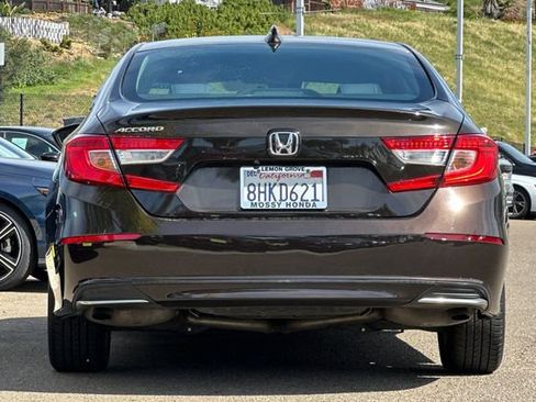 Certified 2018 Honda Accord LX image 6