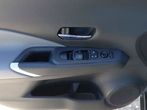 Used 2023 Nissan Kicks SR w/ SR Premium Package FWD image 15