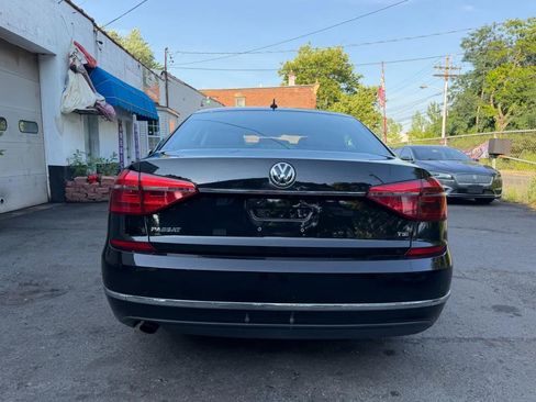 Used 2016 Volkswagen Passat 1.8T S FWD image 7