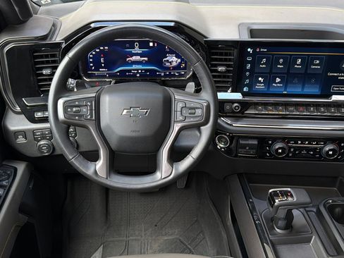 Used 2023 Chevrolet Silverado 1500 ZR2 w/ Technology Package image 15