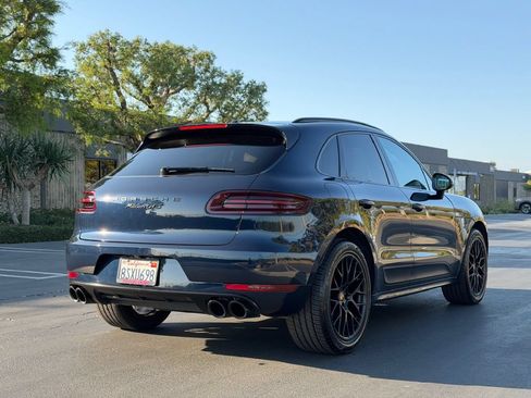 Used 2018 Porsche Macan GTS AWD/4WD image 4