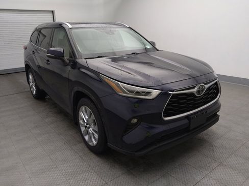 Used 2020 Toyota Highlander Limited image 13