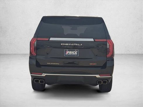 Certified 2025 GMC Yukon Denali AWD/4WD image 5