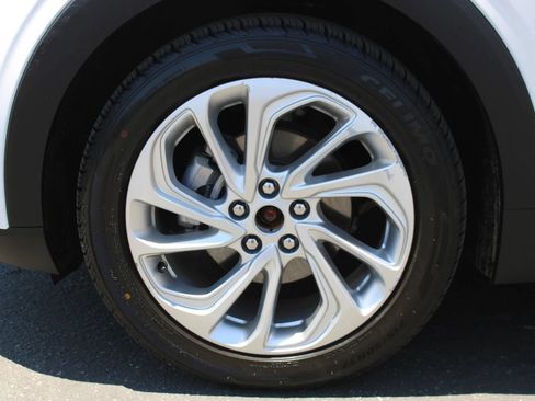 Used 2023 Chevrolet Bolt EUV LT FWD image 6