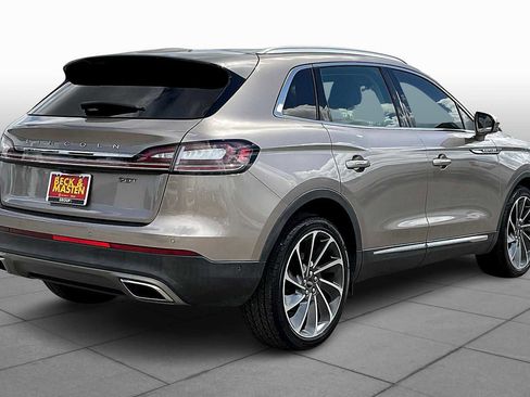 Used 2019 Lincoln Nautilus Reserve image 10