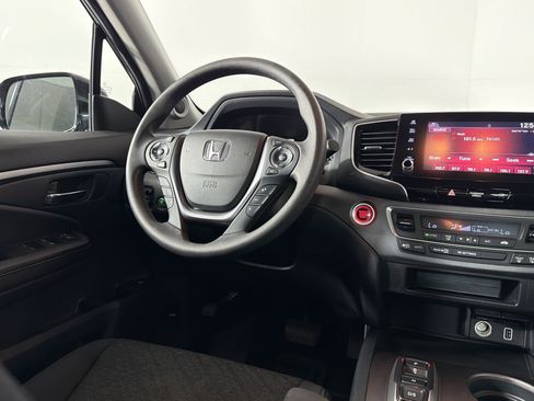 Used 2023 Honda Ridgeline Sport image 27