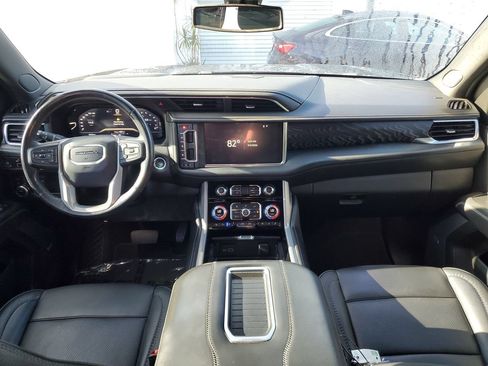 Used 2022 GMC Yukon Denali AWD/4WD image 11