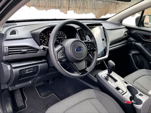 Used 2024 Subaru Crosstrek 2.0i Premium image 17