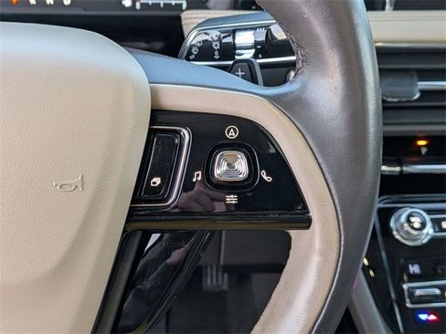 Used 2020 Lincoln Corsair Reserve w/ Elements Package image 21