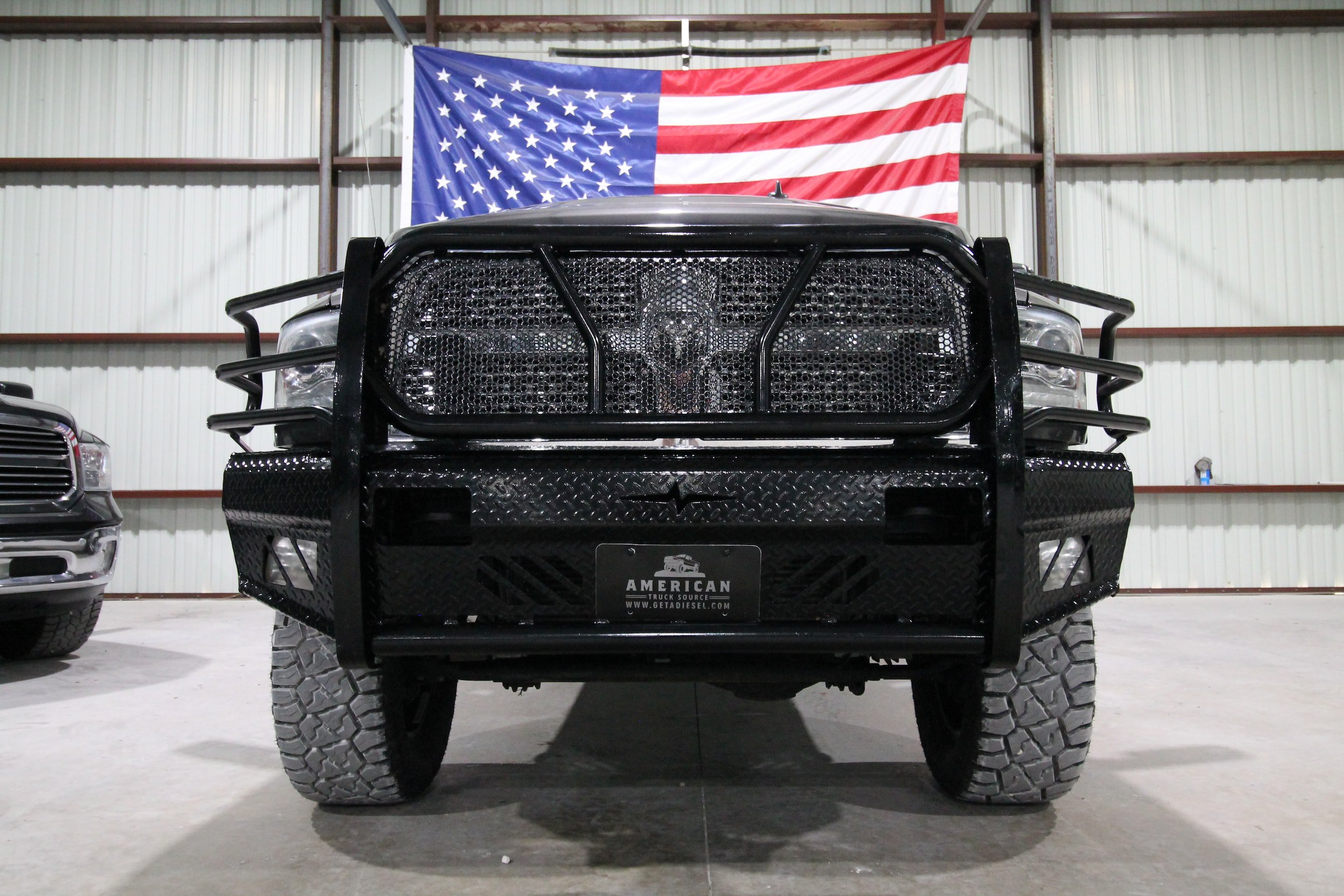 Used 2017 RAM 2500 Laramie w/ Protection Group AWD/4WD image 2