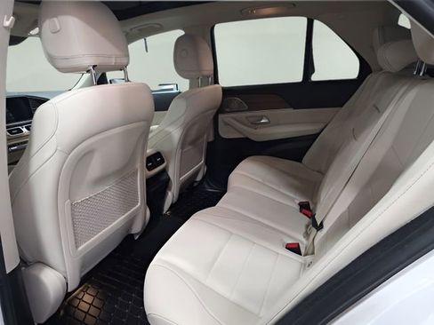 Used 2023 Mercedes-Benz GLE 350 4MATIC w/ Premium Package image 15