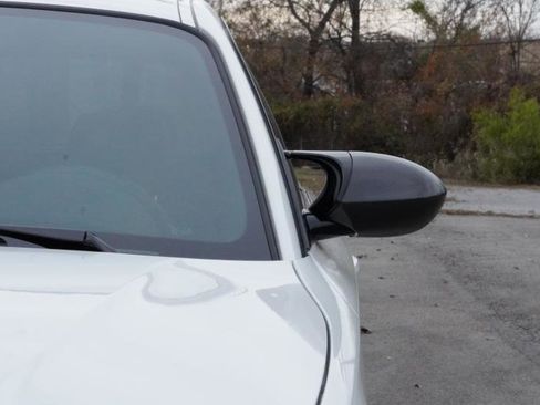 Used 2011 BMW 1 Series M image 37