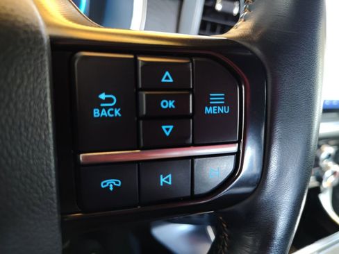 Used 2023 Ford F150 Platinum image 24