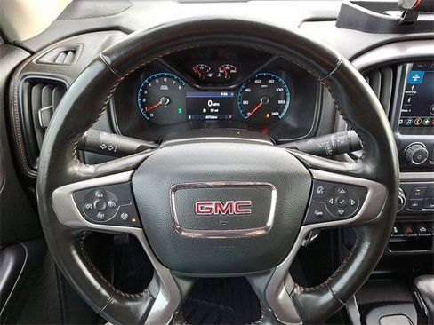 Used 2022 GMC Canyon AT4 image 19