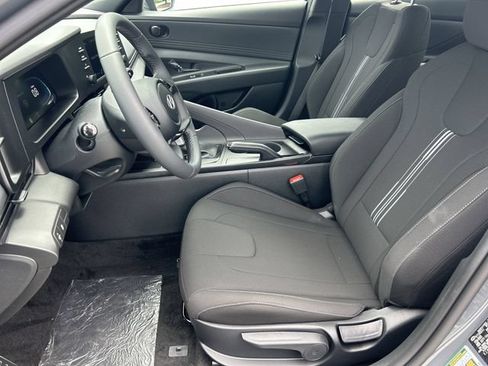 New 2026 Hyundai Elantra Sport FWD image 9