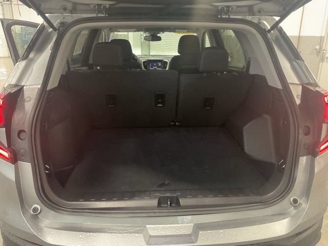 Used 2024 GMC Terrain SLE AWD/4WD image 28