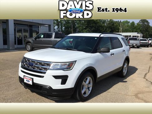Used 2018 Ford Explorer FWD image 1