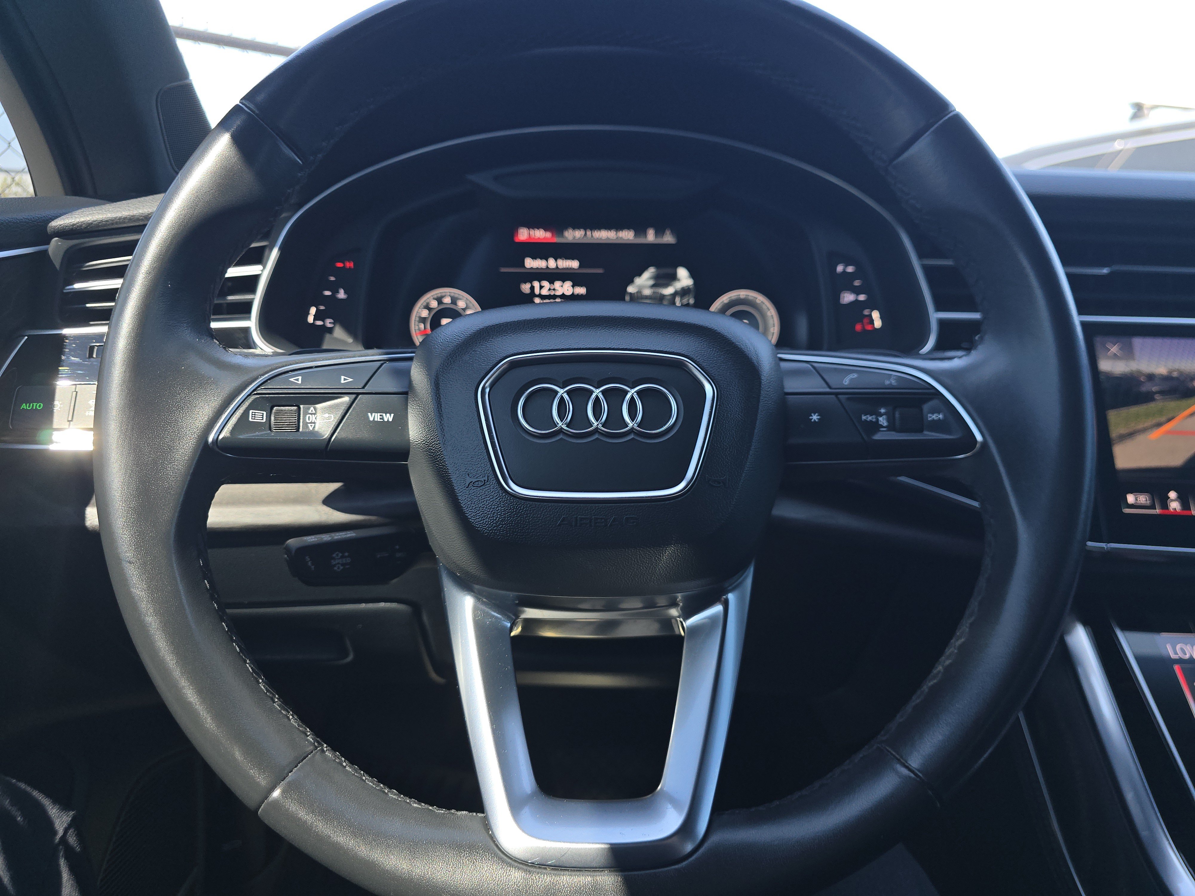 Used 2022 Audi Q7 3.0T Premium Plus w/ Premium Plus Package AWD/4WD image 24