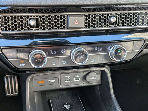 Used 2024 Honda Civic Sport Touring image 25