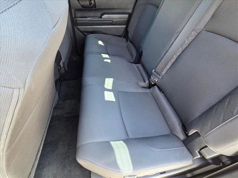 Certified 2025 Toyota Tacoma SR5 AWD/4WD image 17