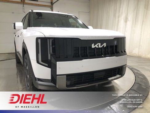 New 2027 Kia Telluride S image 1