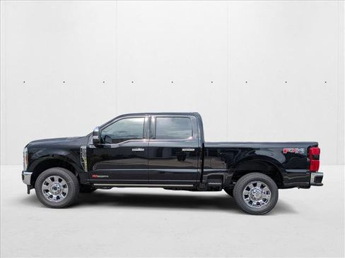 New 2026 Ford F250 King Ranch w/ Chrome Package image 5