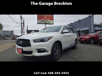 Used 2019 INFINITI QX60 Luxe w/ Essential Package
