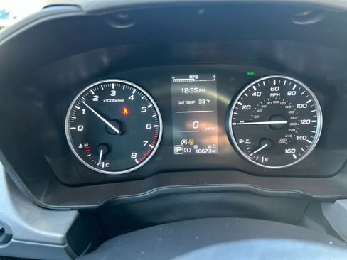 Used 2024 Subaru Crosstrek 2.0i Premium image 27