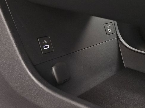 New 2026 Toyota C-HR AWD/4WD image 25