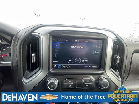 Used 2022 Chevrolet Silverado 1500 LT AWD/4WD image 12