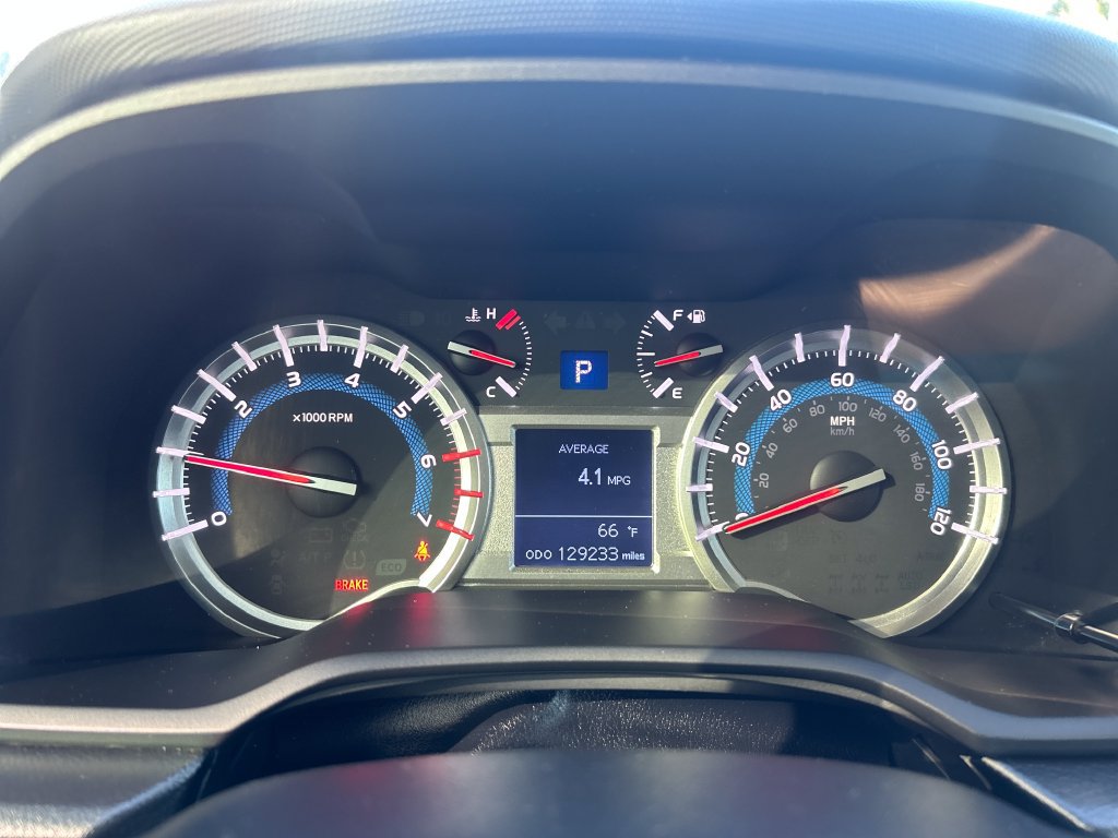 Used 2016 Toyota 4Runner SR5 AWD/4WD image 17