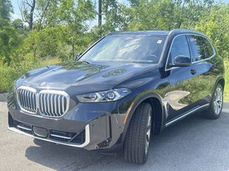 Used 2026 BMW X5 xDrive50e w/ Premium Package video 3