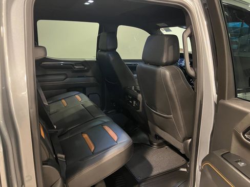 Used 2023 GMC Sierra 1500 AT4 w/ AT4 Premium Package image 35