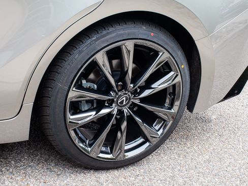 Used 2023 Lexus IS 350 F Sport AWD/4WD image 6
