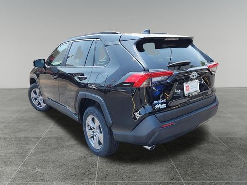 Certified 2024 Toyota RAV4 XLE FWD image 5