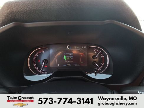 Used 2024 Toyota RAV4 XLE AWD/4WD image 16
