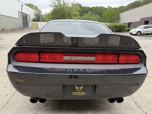 Used 2013 Dodge Challenger R/T RWD image 7