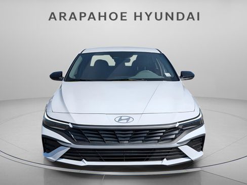 Used 2025 Hyundai Elantra Sport FWD image 7