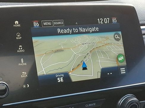 Used 2021 Honda CR-V Touring image 19