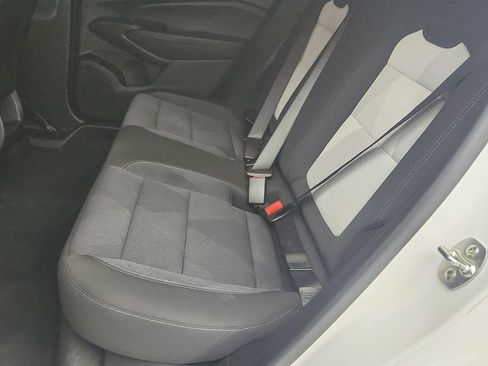 Certified 2024 Chevrolet Trax RS FWD image 22