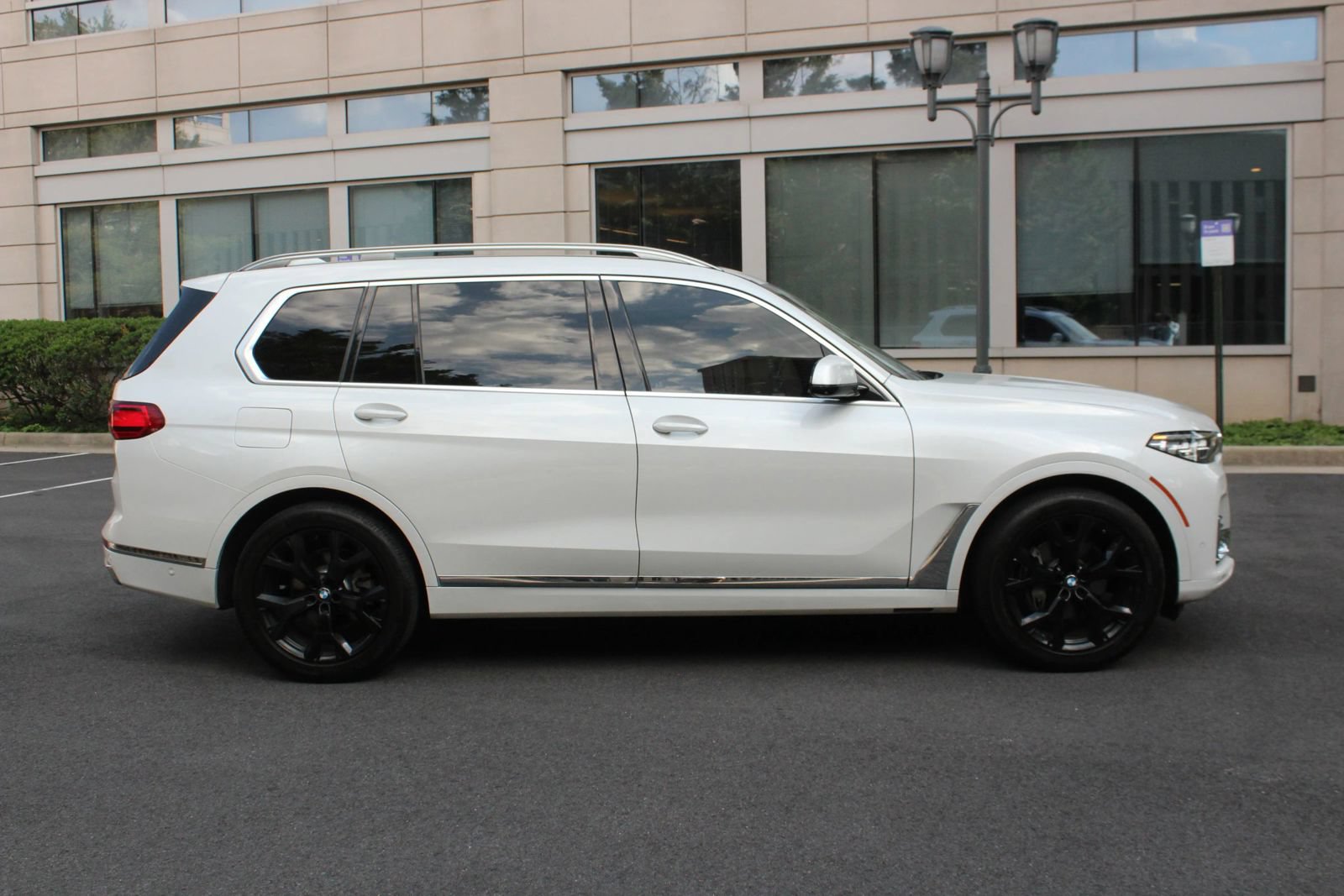 Used 2019 BMW X7 xDrive40i AWD/4WD image 6