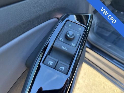 Used 2023 Volkswagen ID.4 Pro S Plus AWD/4WD image 11