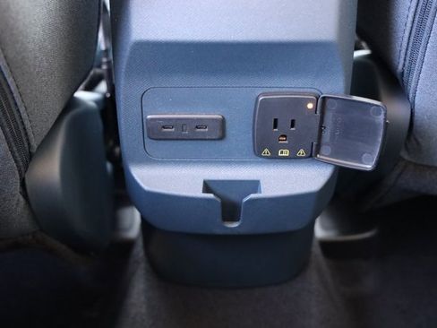 Used 2025 Ford Maverick XLT w/ XLT Luxury Package image 24