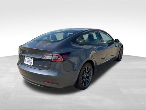 Used 2022 Tesla Model 3 Long Range AWD/4WD image 8