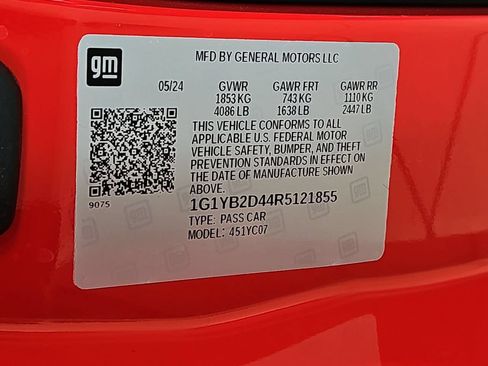 Used 2024 Chevrolet Corvette Stingray Preferred Cpe w/ Z51 Performance Package RWD image 33
