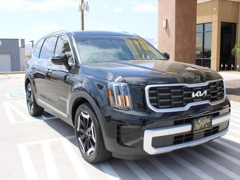 Used 2025 Kia Telluride S AWD/4WD image 10